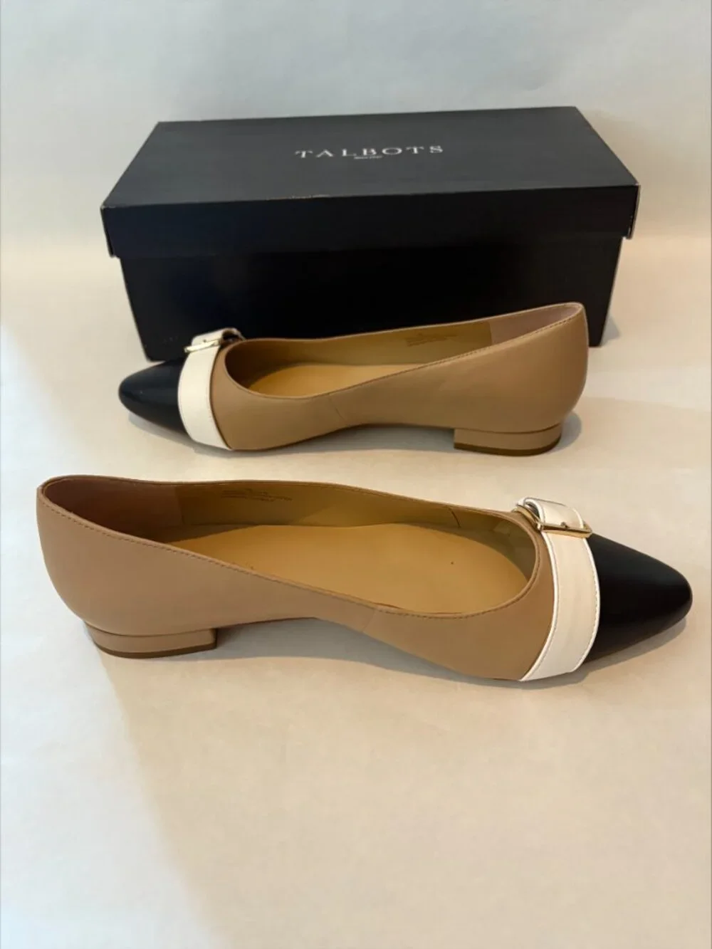 New in Box Talbots Navy White Nude Edison Buckle Flats Size 9